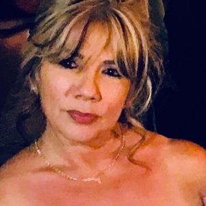 Meet your Posher, Celia